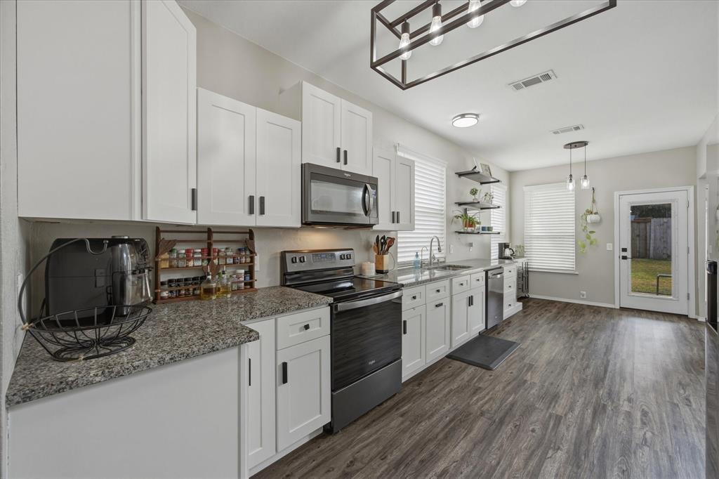 Thousand Oaks Ph II - Residential