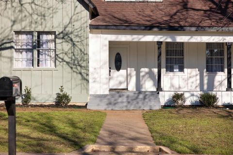 A home in Cleburne