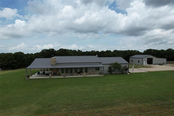 1809 CARMINATI RD, MONTAGUE, TX 76251 - Image f16ba6c51a2de5d3ca18b96cdd55372b/1208362409