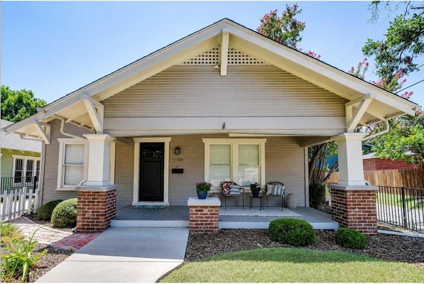 2700 COLLEGE AVE, FORT WORTH, TX 76110 - Image f16c00a75c6465667f0cf6ac51a1fabd/4143784129