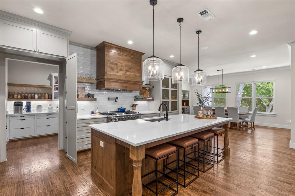 2321 Cedar Ridge Trail