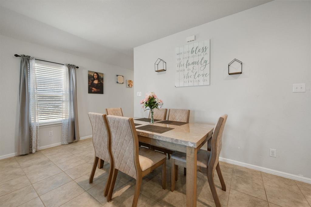 10446 Fort Clark Trail