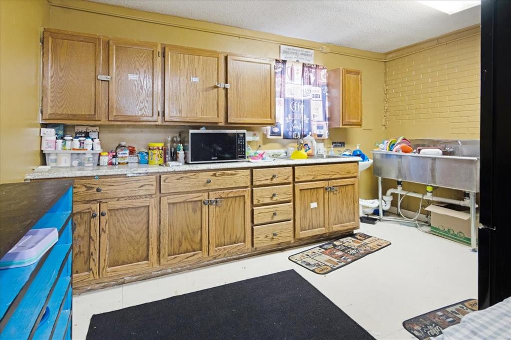 Millers 2nd Add - Commercial Sale