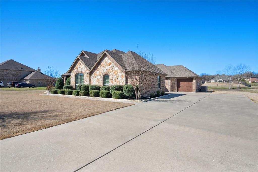 300 Diamond Rose Drive