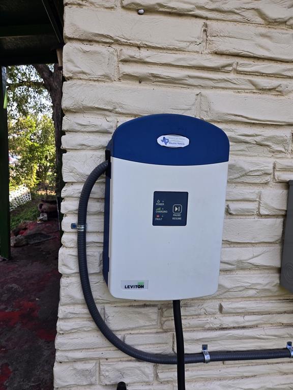 (48NERVR1)NORTH EAST RIVERSIDE 1 - Residential