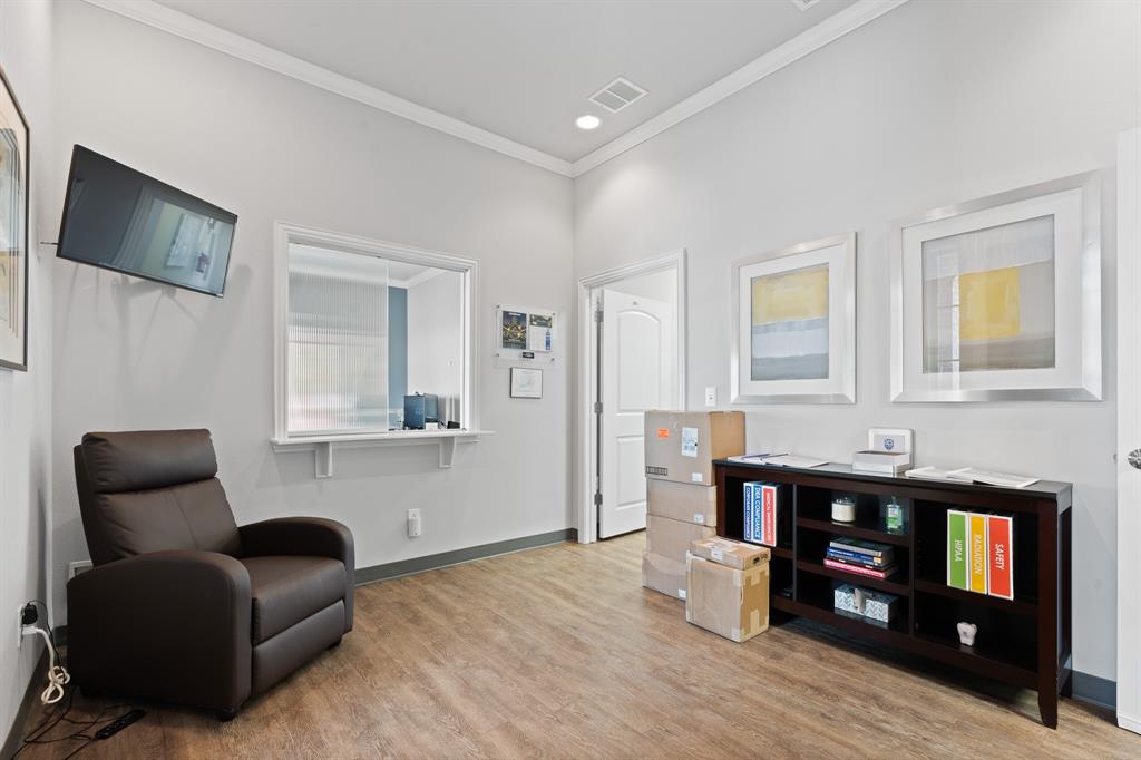 6340 Davis Boulevard