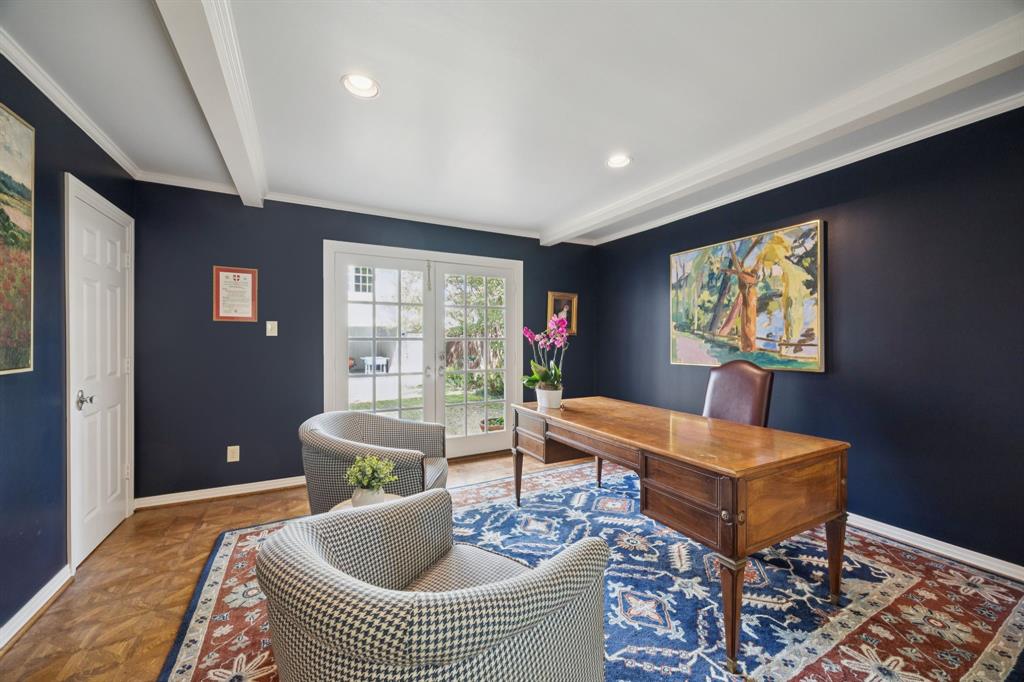 5505 W University Boulevard