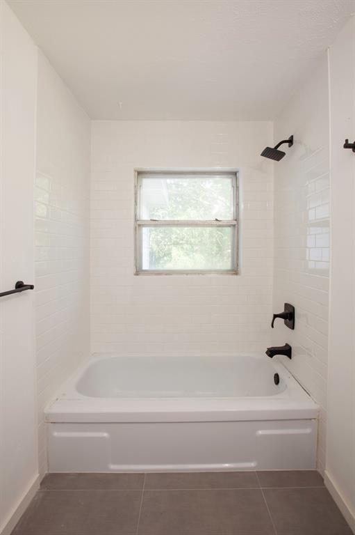 Dallas, Texas 75227, United States, 4 Bedrooms Bedrooms, ,2 BathroomsBathrooms,Residential,Active,126895