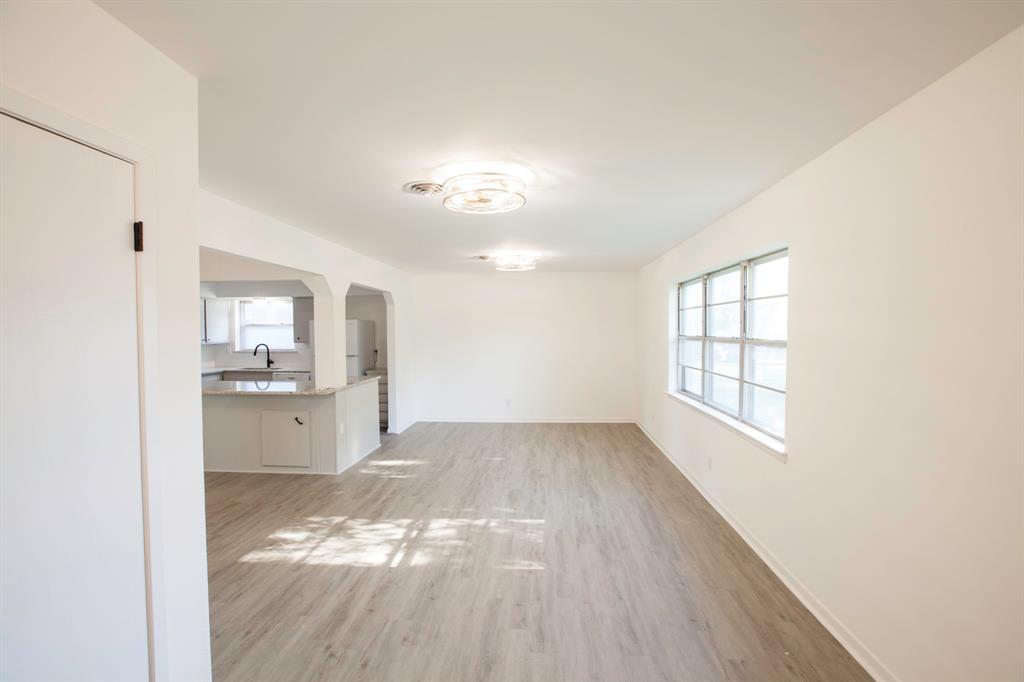 Dallas, Texas 75227, United States, 4 Bedrooms Bedrooms, ,2 BathroomsBathrooms,Residential,Active,126895