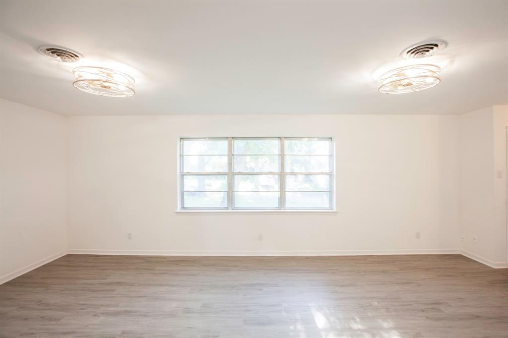 Dallas, Texas 75227, United States, 4 Bedrooms Bedrooms, ,2 BathroomsBathrooms,Residential,Active,126895