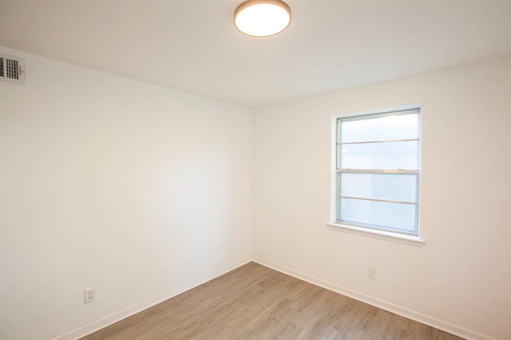 Dallas, Texas 75227, United States, 4 Bedrooms Bedrooms, ,2 BathroomsBathrooms,Residential,Active,126895