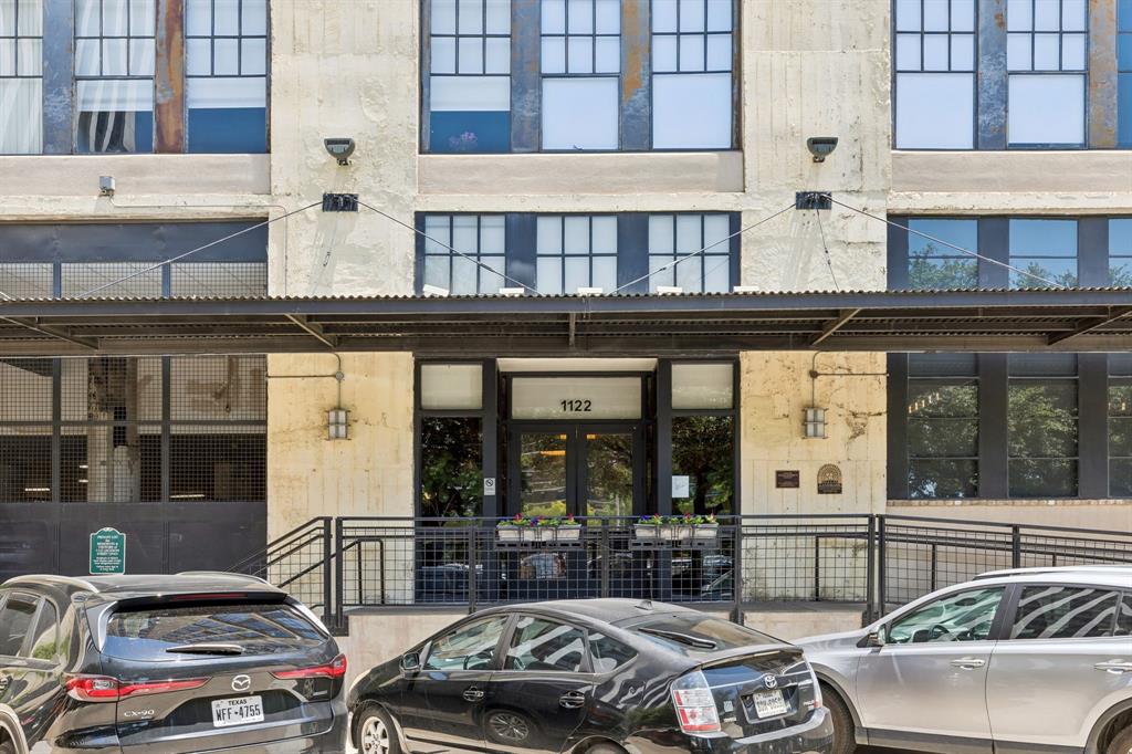 Soco Urban Loft Condo - Residential