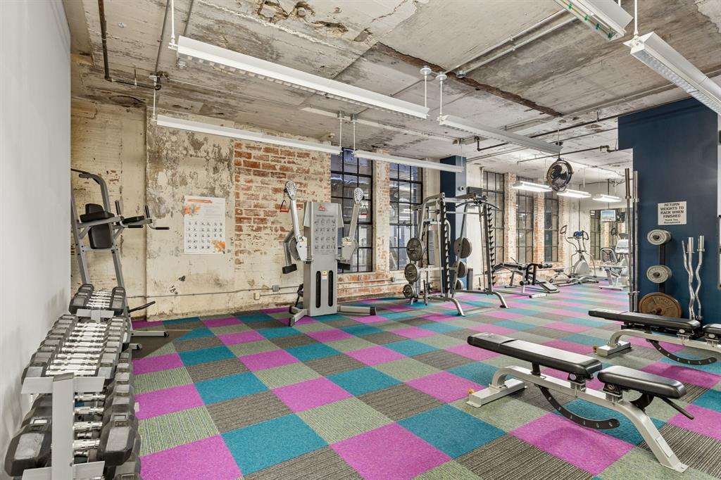 Soco Urban Loft Condo - Residential