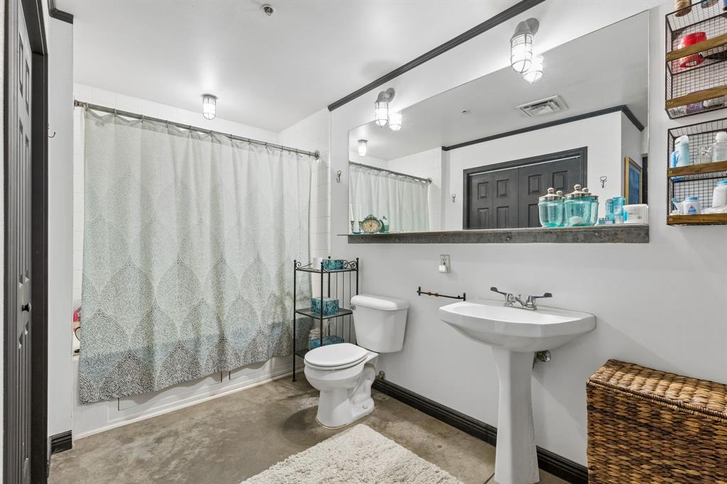 Soco Urban Loft Condo - Residential