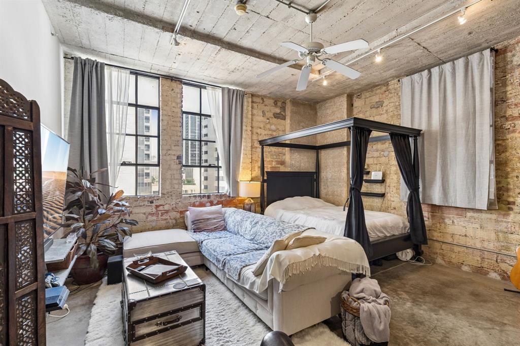 Soco Urban Loft Condo - Residential