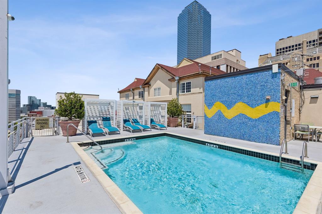 Soco Urban Loft Condo - Residential