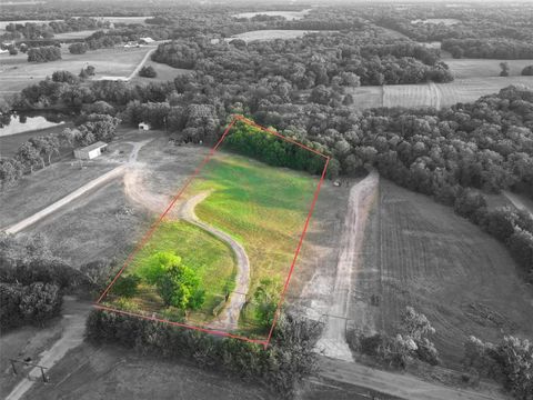 9609 County Road 534 Whitewright TX 75491