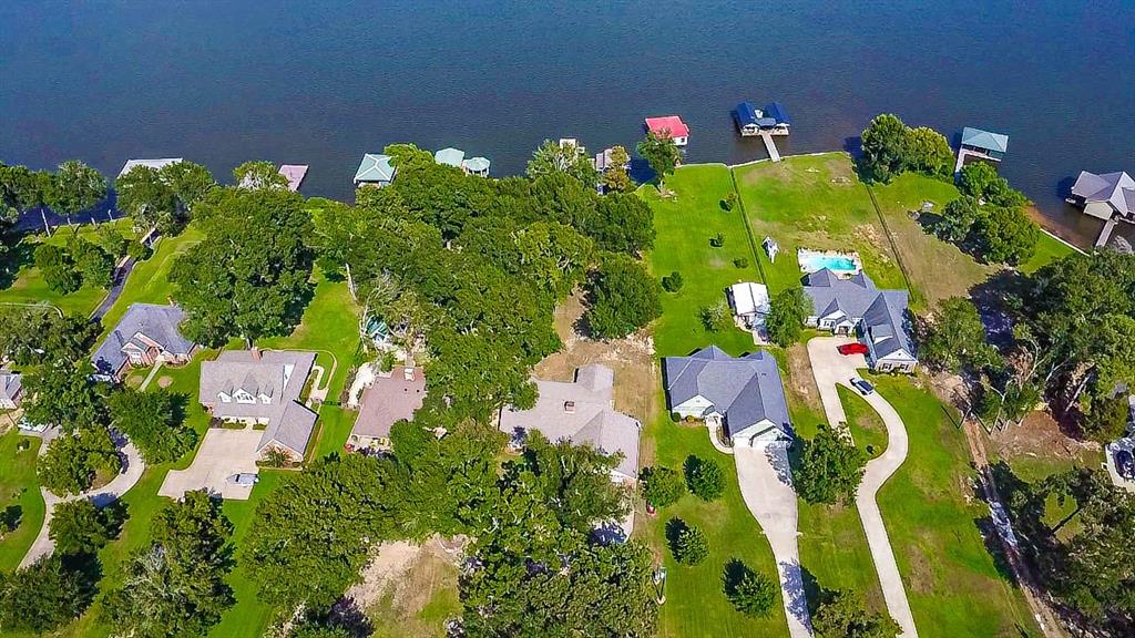 Big Oak Bay - Residential