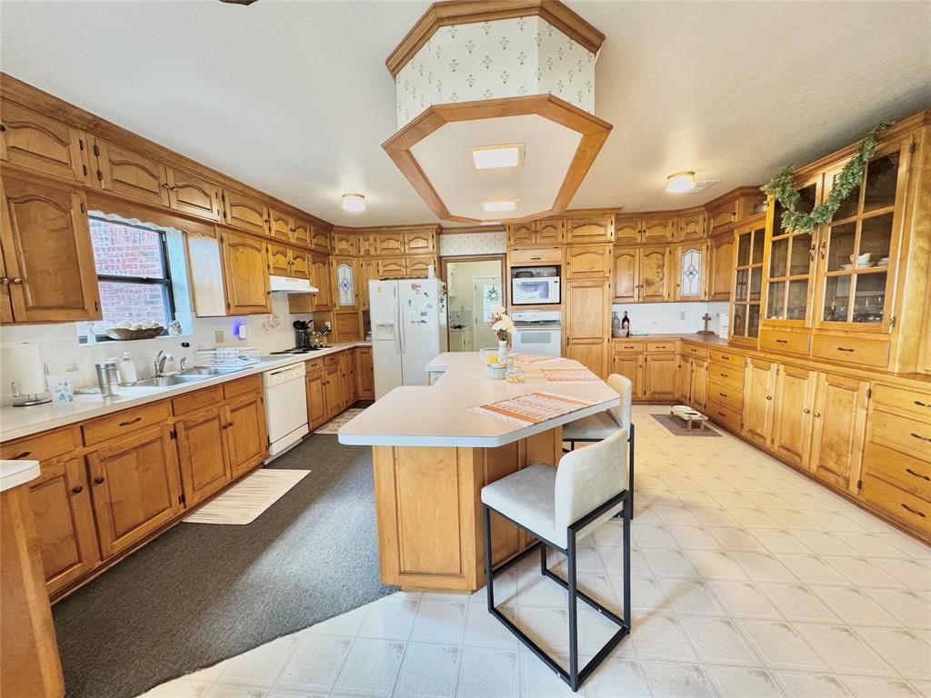 Big Oak Bay - Residential