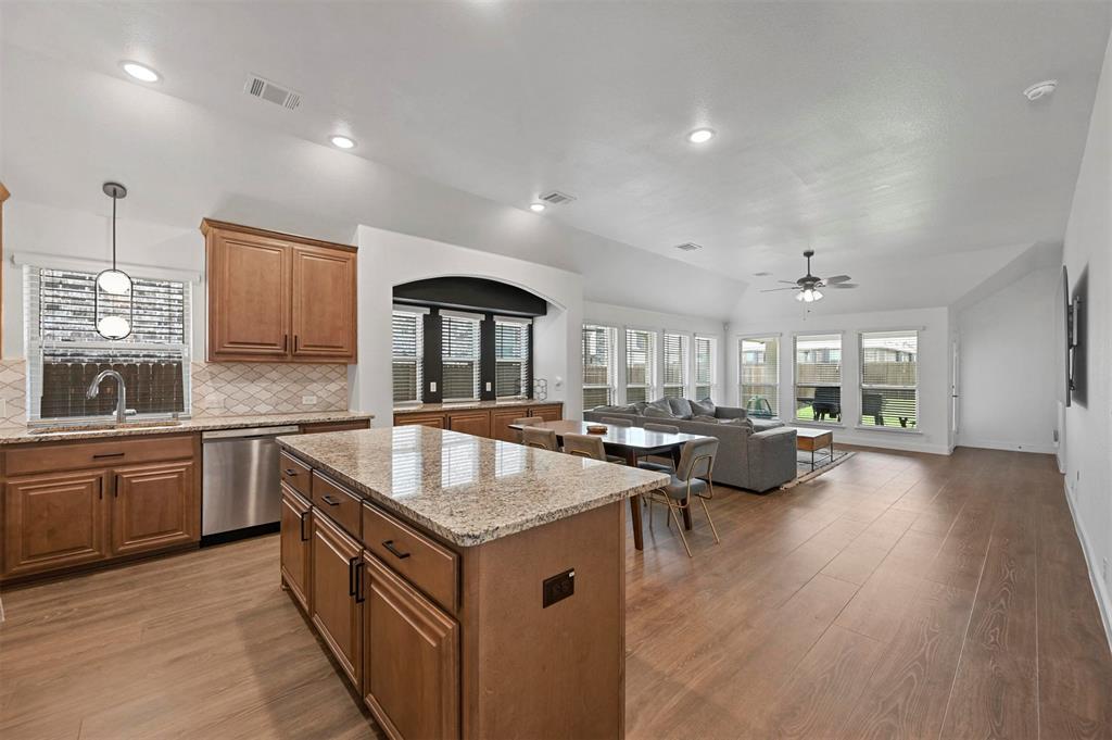 Wind Ridge - Residential Lease