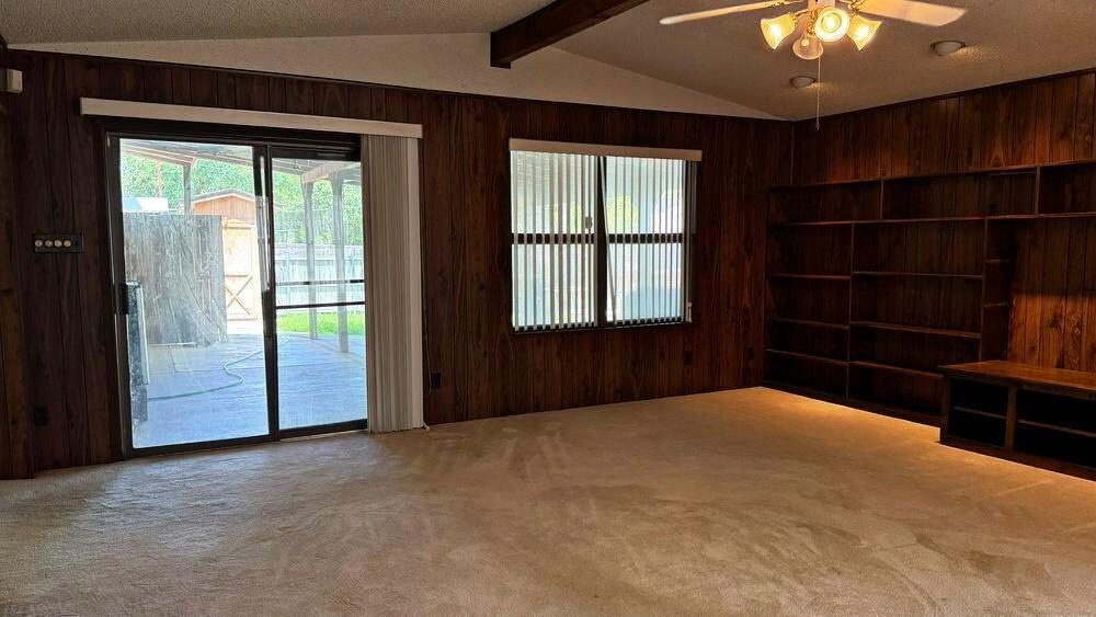401 Glenhaven Drive