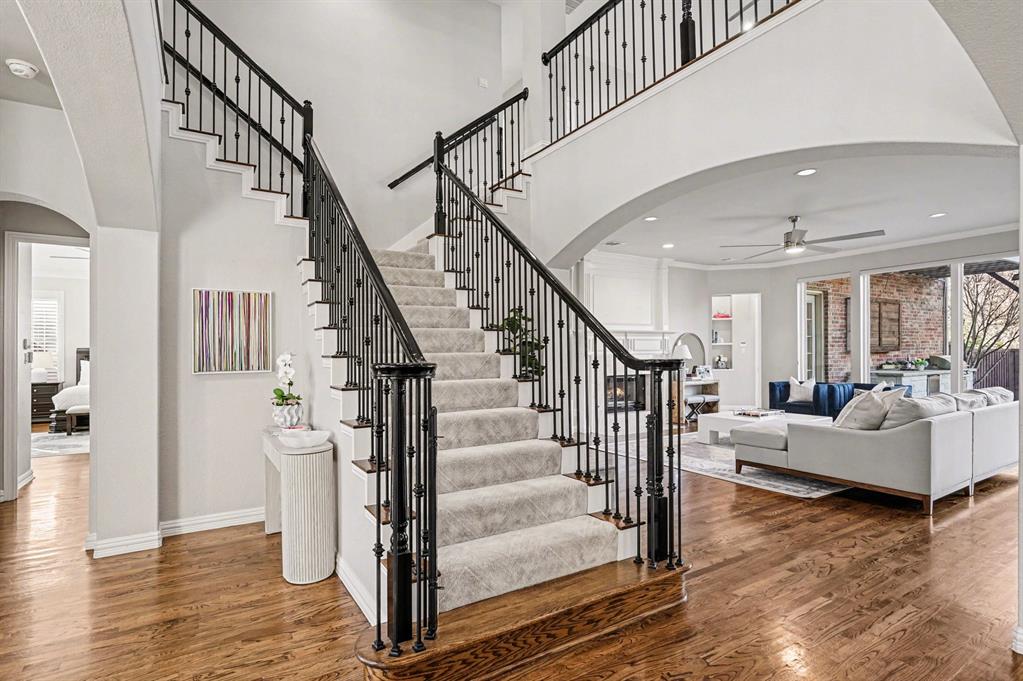 Oaktree Ph Five - Residential