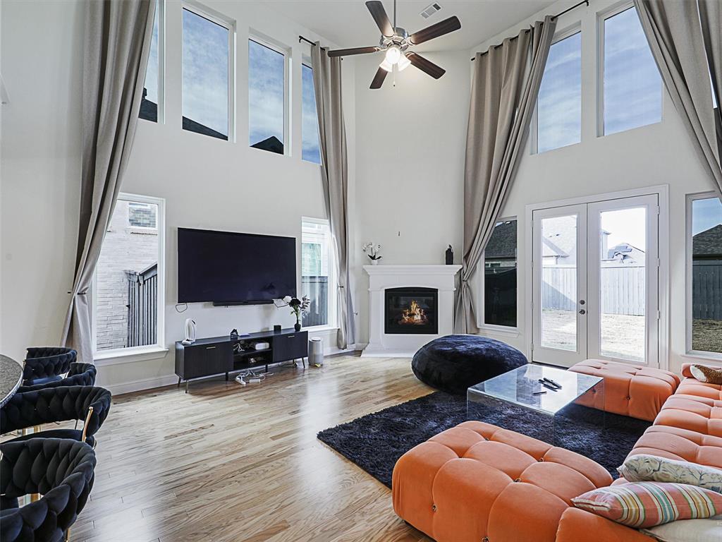 7117 Prairieside Trail