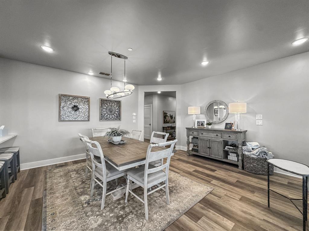 1673 Scenic Drive 203