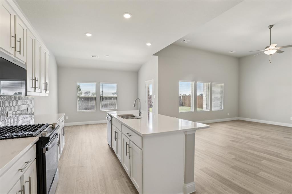2106 Windy Trail