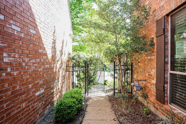 Summer Glen - Residential