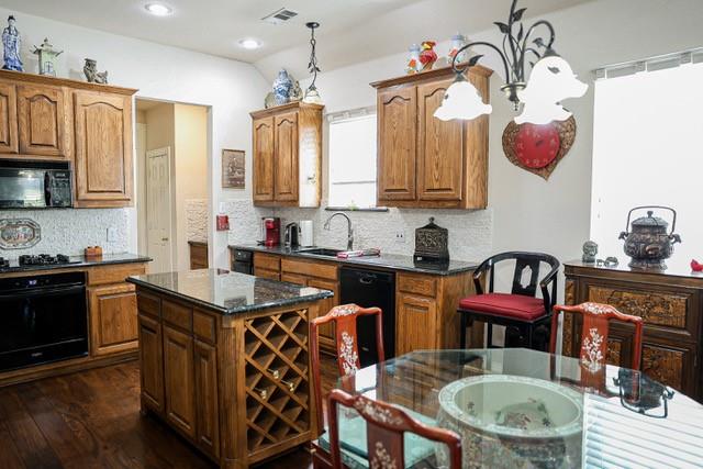 Summer Glen - Residential