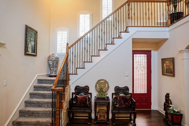 Summer Glen - Residential