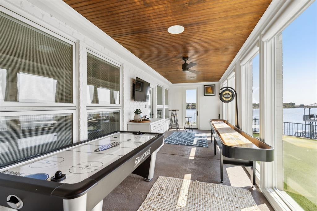 Lake Country Estates Add - Residential