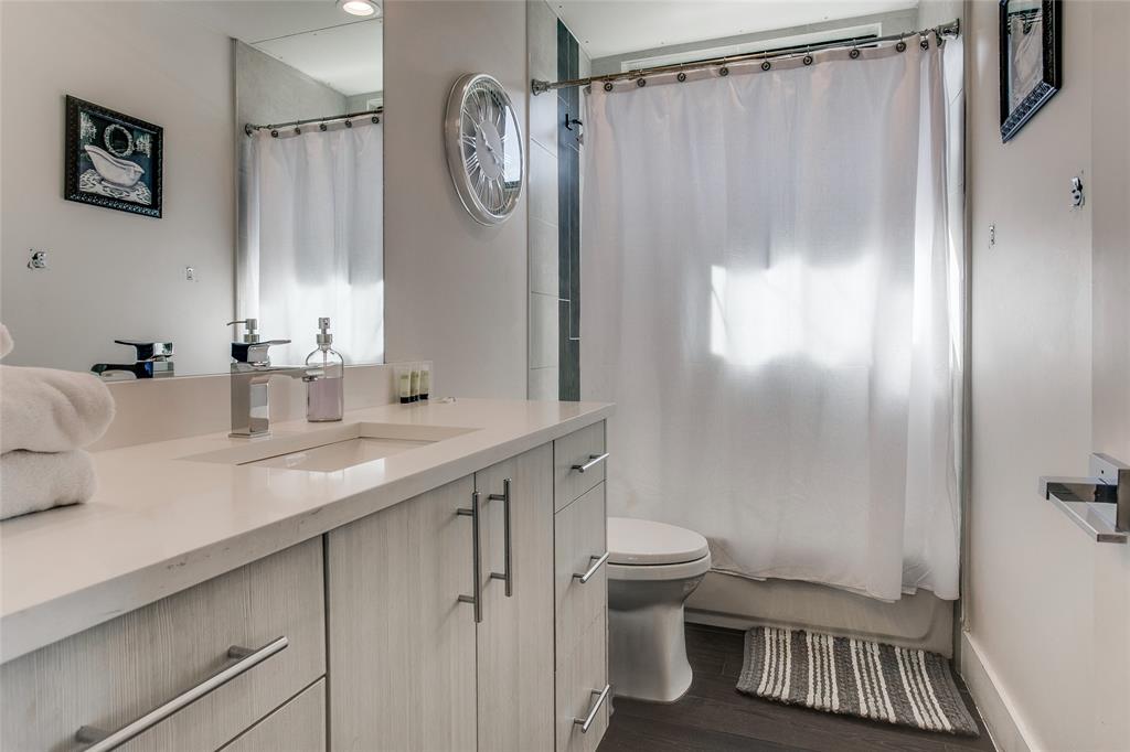 DALLAS LAND AND LOAN 2 - Residential Income