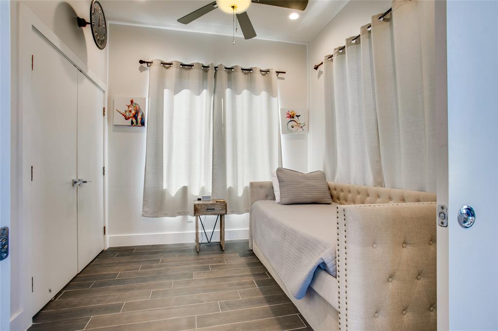 DALLAS LAND AND LOAN 2 - Residential Income