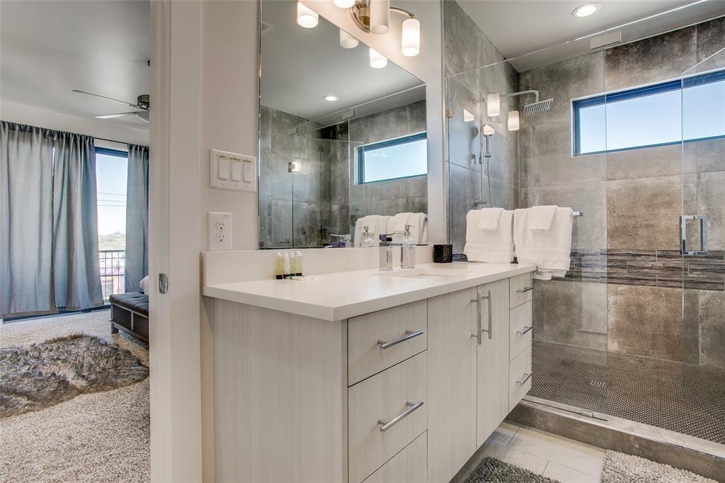 DALLAS LAND AND LOAN 2 - Residential Income