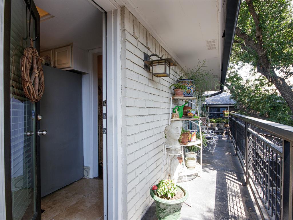 Paradiso Condo Ph 01 - Residential Lease