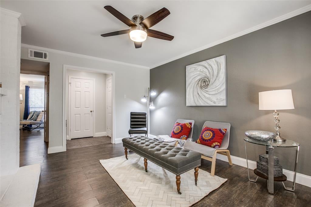 16301 Ledgemont Lane 202