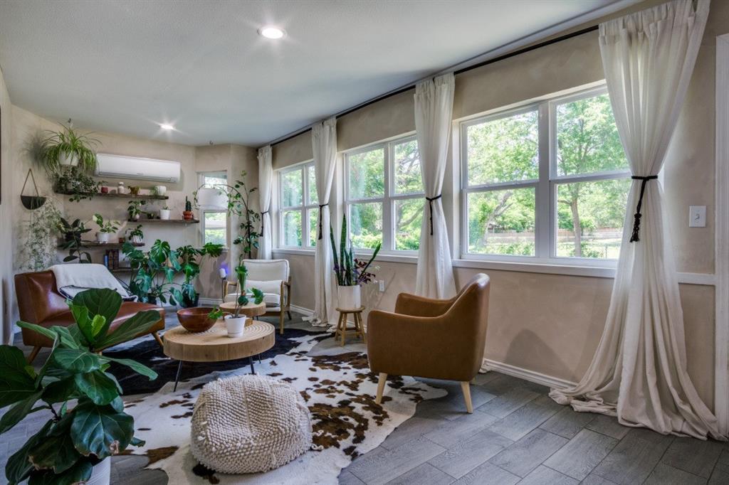 South Hills Add - Residential Lease