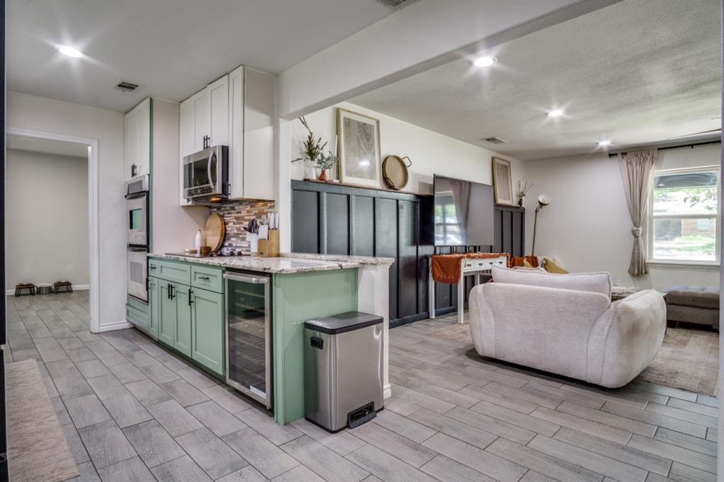 South Hills Add - Residential Lease