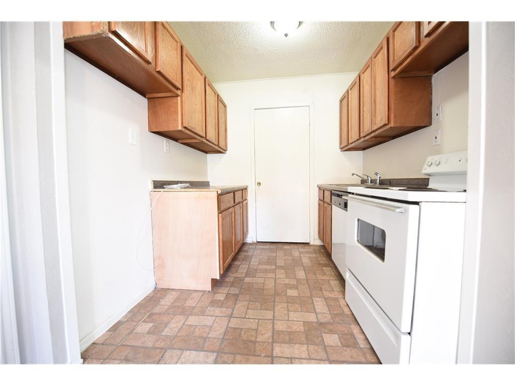 Broadview West - Residential