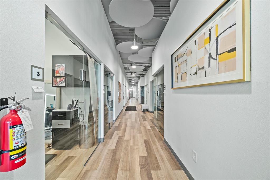 yes - Commercial Lease