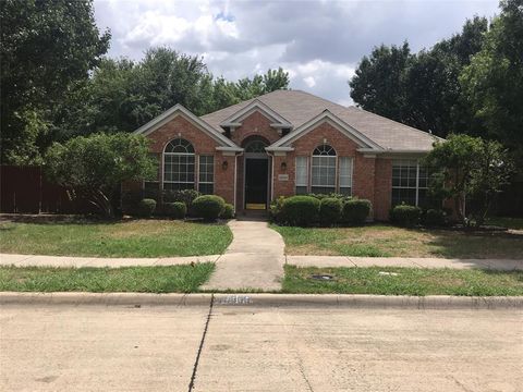 Photo of 10909 Reisling Drive, Frisco, TX 75035 (MLS # 21209299)