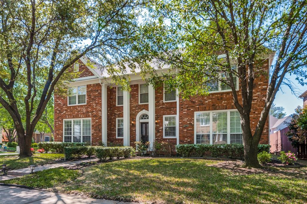 2204 Yaupon Drive