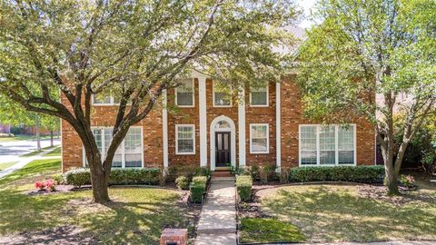 2204 Yaupon Drive Irving TX 75063