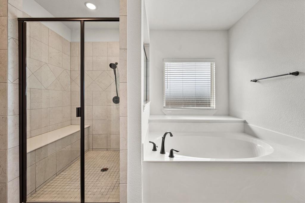 Hawkeye Ridge - Residential