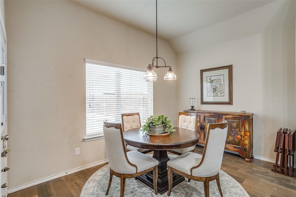 Twin Mills - Residential