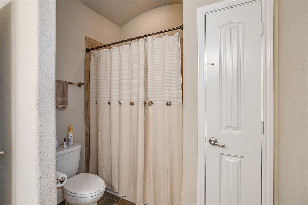 Twin Mills - Residential