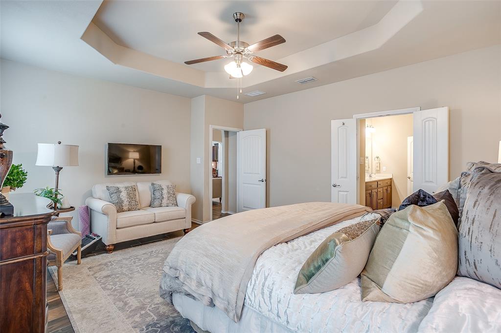 Twin Mills - Residential