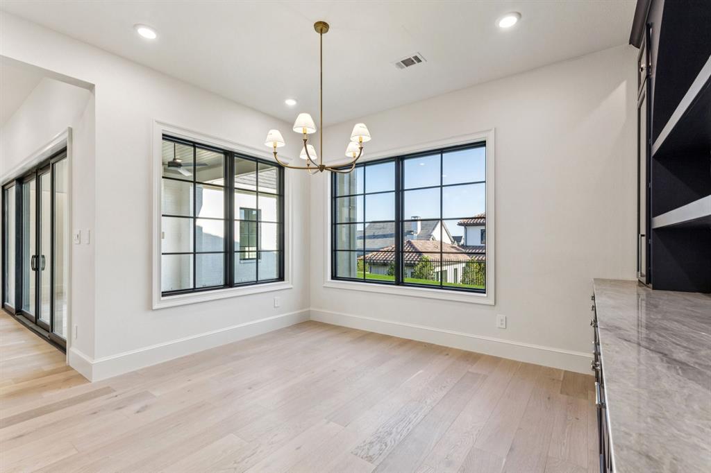 Montrachet - Residential